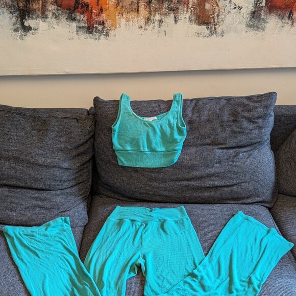 Comfy Z Supply Lounge Wear Set — Matching Ribbed Flare Pants (XS) + Bra (S) - Picture 1 of 6